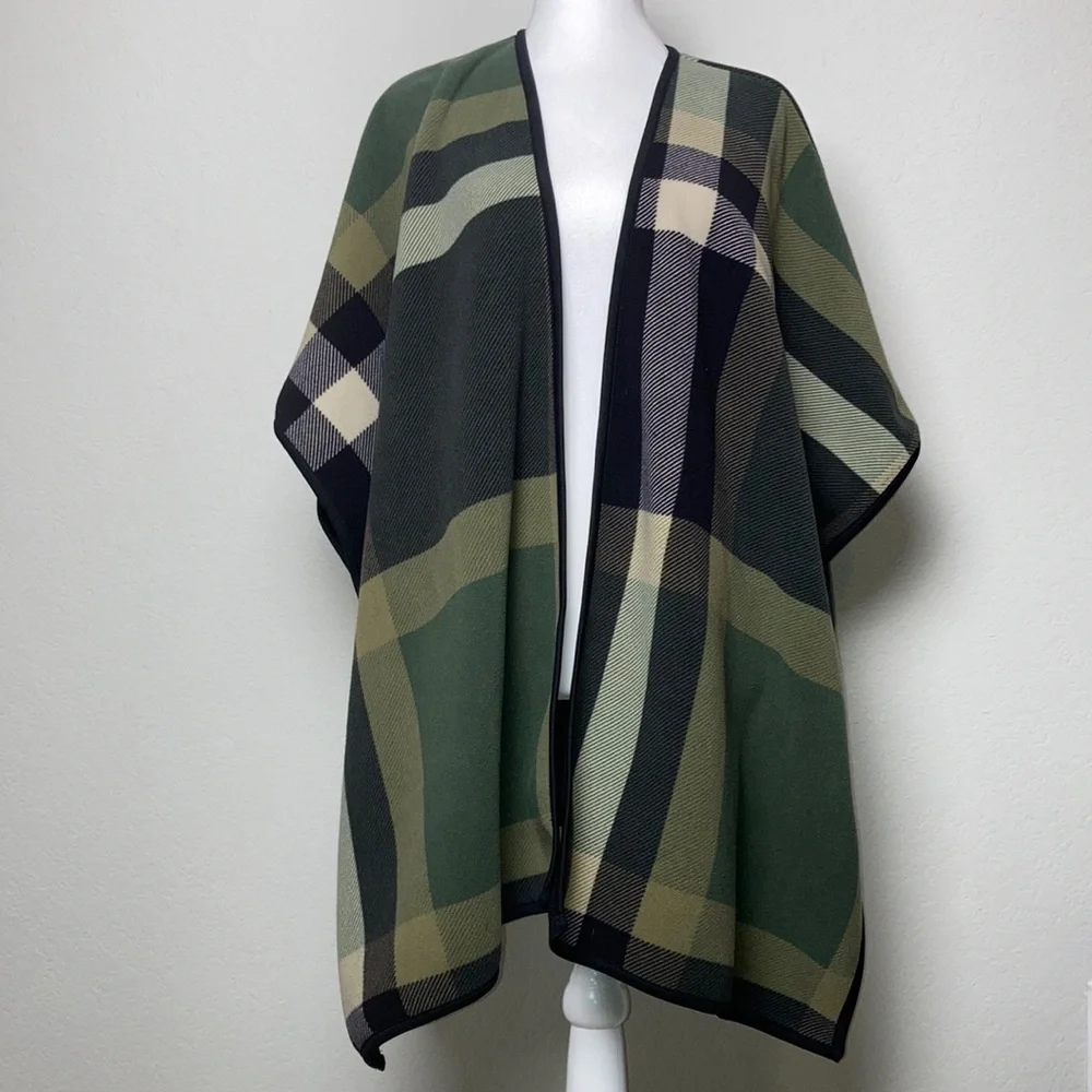 D&Co Plaid Stole, Poncho, Shawl, Cape Plaid Black & Green Stole